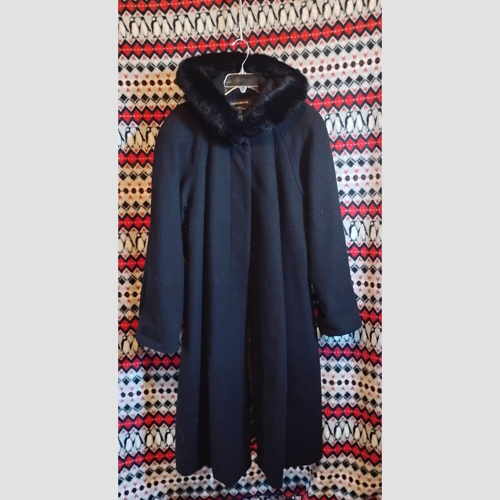 Black Size 8 DonnyBrook Wool and Rabbit Fur (real fur)